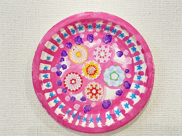 イタリア風の絵皿を描こう (1)