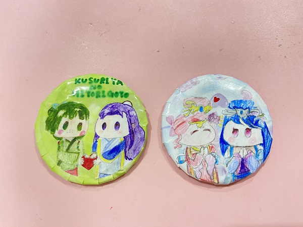 推しキャラクターの缶バッジ (31)