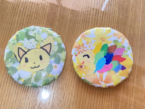 推しキャラクターの缶バッジ (8)