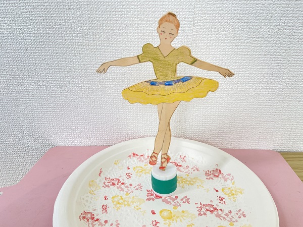 踊るくるくる人形で遊ぼう (33)